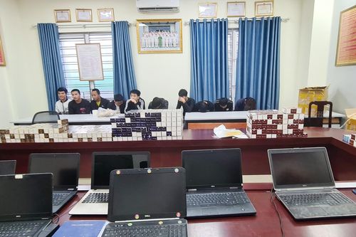 Lật mặt nhóm tội phạm giả danh thanh tra y tế để lừa đảo