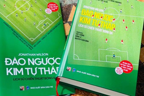 Khi bóng đá 'đảo ngược Kim tự tháp'