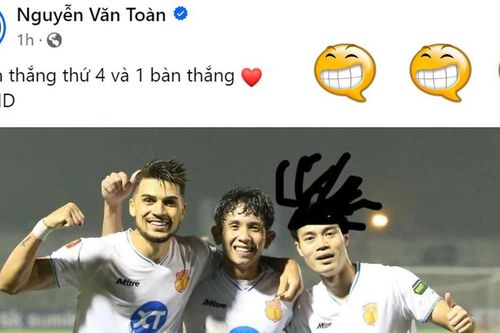 'Chủ tịch' Văn Toàn có màn ăn mừng khiến cộng đồng mạng không nhịn được cười