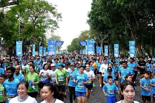 9.000 vận động viên tham dự Giải Marathon Quốc tế Di sản Cần Thơ