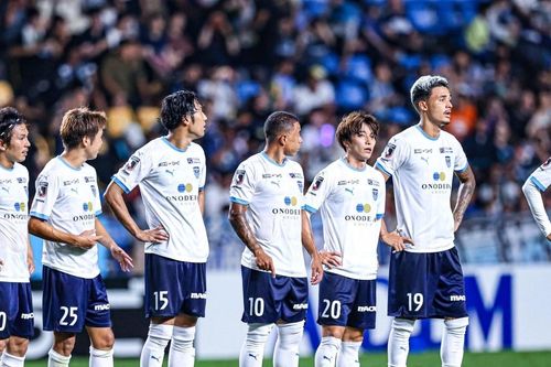 Yokohama FC xuống hạng, Công Phượng chưa rõ tương lai