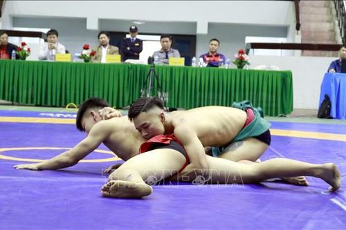 Giải Vô địch anh tài Vật dân tộc Quốc gia thu hút hơn 80 gương mặt tiêu biểu