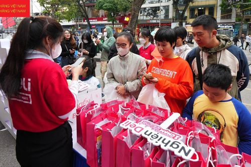 Online Friday 2023: Nhiều sản phẩm giá từ 1.000 đồng đến vài nghìn đồng