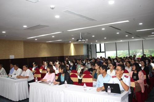 Tăng cường phổ biến pháp luật về lao động cho doanh nghiệp