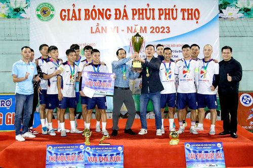 FC Nha Khoa HK vô địch Giải bóng đá phủi Phú Thọ năm 2023