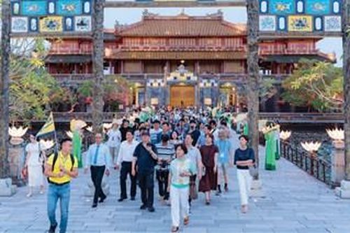 Trông người mà ngẫm đến ta