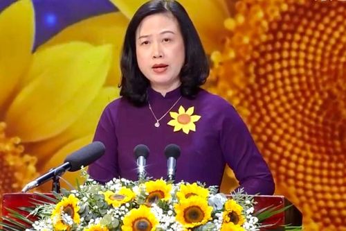 Phát động chiến dịch nhắn tin ủng hộ bệnh nhân ung thư nghèo