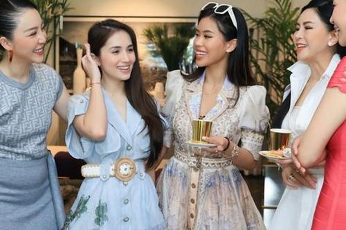 Bức ảnh hé lộ mối quan hệ thân thiết giữa 'hotgirl hào môn' Tiên Nguyễn, bà hoàng hàng hiệu Thủy Tiên cùng con dâu tương lai