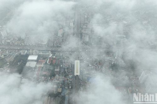 Nhiều ngày bao phủ trong màn sương, Hà Nội đứng thứ 3 thế giới về độ ô nhiễm