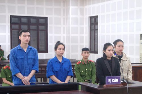 Làm căn cước công dân giả để mở tài khoản ngân hàng đem bán