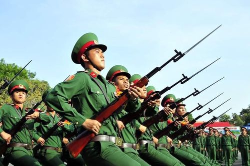 Kiến nghị bộ đội phục vụ chiến đấu được hưởng bảo hiểm y tế theo Quyết định 62/2011/QĐ-TTg