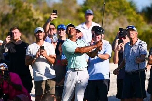 Tiger Woods kinh ngạc với tốc độ phục hồi chấn thương