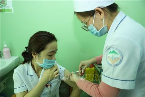 Cần sớm giải quyết bài toán nguồn nhân lực y tế