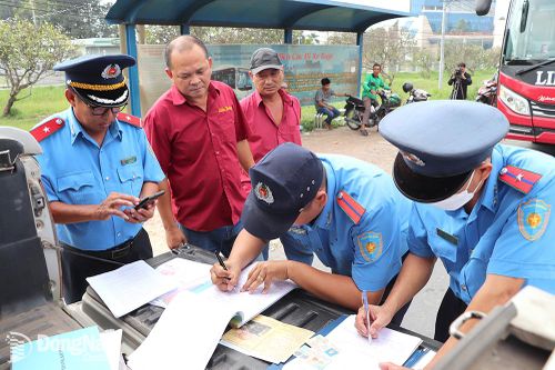 Siết chặt quản lý phương tiện kinh doanh vận tải hành khách