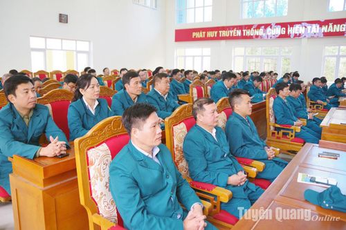 177 Chính trị viên Ban CHQS cấp xã, cơ quan, đơn vị hoàn thành bồi dưỡng công tác Đảng