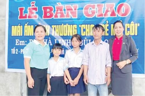 Đồng hành, chia sẻ cùng hội viên