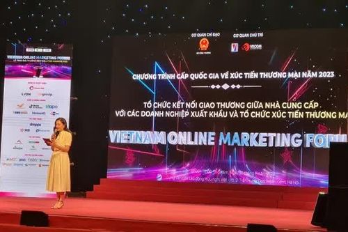 Giúp doanh nghiệp tiếp cận các xu hướng kinh doanh trực tuyến và lĩnh vực xuất khẩu trực tuyến