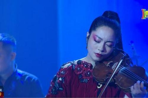 Ấn tượng đêm diễn 'Phượng Linh'