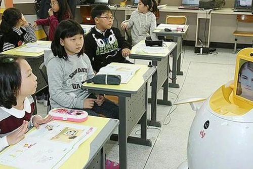 Hàn Quốc thử nghiệm robot dạy tiếng Anh cho học sinh