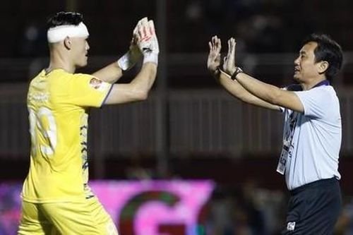 Clip trận CLB TPHCM thắng Thể Công Viettel 2-0