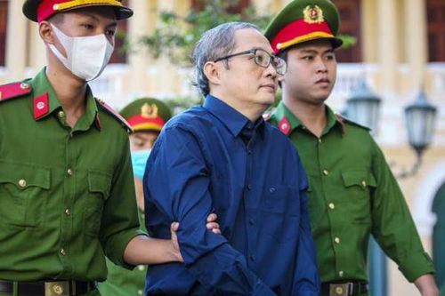 Hơn 100 tỷ đồng đã được cựu Giám đốc Bệnh viện Thủ Đức 'hô biến' như thế nào?
