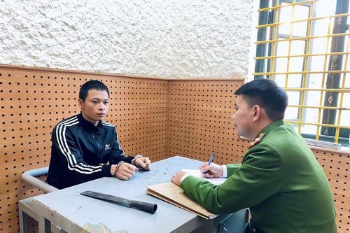Chém trọng thương bạn chơi bi-a bằng dao chặt củi