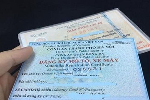 Dưới 18 tuổi có được đứng tên, điều khiển xe máy không?