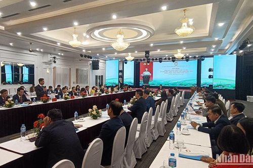 Xây dựng khối Đại đoàn kết toàn dân tộc, phát huy quyền làm chủ của nhân dân