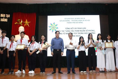 Trao thưởng cuộc thi sáng tác phim ngắn về phòng, chống tệ nạn ma túy trong học đường