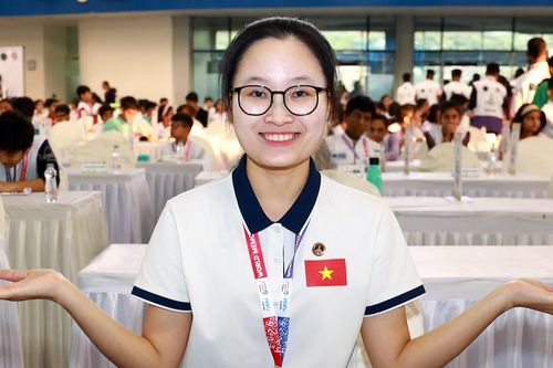 Cô gái 23 tuổi phá kỷ lục siêu trí nhớ thế giới sau 5 phút