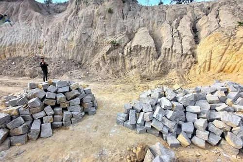 Gia Lai: Kẽ hở trong xử lý hành vi lợi dụng cải tạo ruộng để khai thác đất, đá