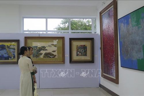 Giới thiệu giá trị nghệ thuật tạo hình của mỹ thuật Huế