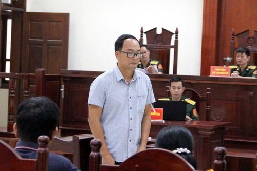 Phạt cựu Thiếu tá tông chết nữ sinh lớp 12 ở Ninh Thuận 14 tháng tù