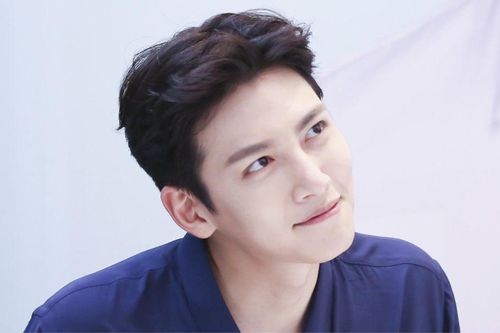 Ji Chang Wook thăng hạng sự nghiệp hậu công khai hẹn hò với mỹ nhân xứ Hàn