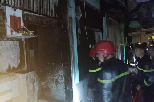 TPHCM: Cháy nhà lúc rạng sáng, bé gái 8 tuổi tử vong