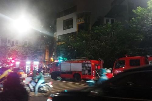 Hà Nội: Xảy ra cháy tại hàng bún đậu trên phố Minh Khai