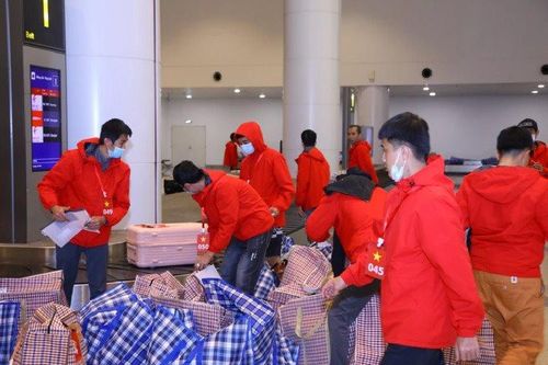 338 công dân từ Myanmar về nước an toàn