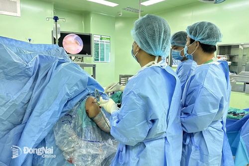 Nhiều bệnh nhân nhập viện do rách gân cơ chóp xoay ở vai