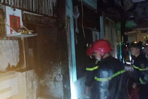 Cháy nhà trong đêm, một bé gái tử vong