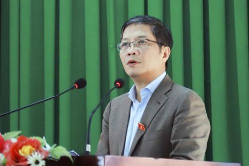 Trưởng Ban Kinh tế Trung ương Trần Tuấn Anh tiếp xúc cử tri huyện Vạn Ninh và thị xã Ninh Hòa