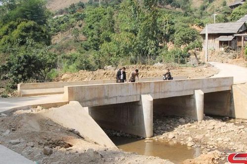 Sông Mã đầu tư cơ sở hạ tầng vùng đồng bào dân tộc thiểu số