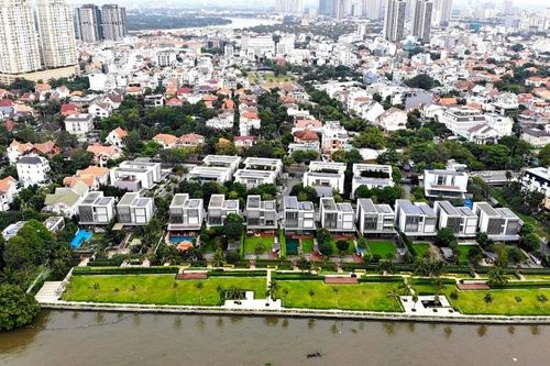 TP. Hồ Chí Minh: Vì sao nhiều biệt thự, nhà hàng ngang nhiên sai phạm trong 'khu nhà giàu' Thảo Điền?