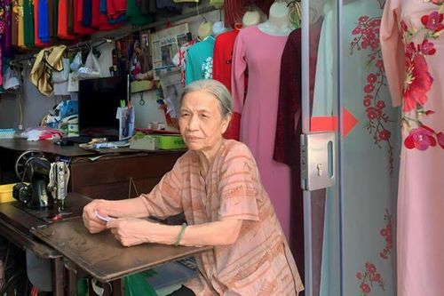 Hơn bảy mươi năm một món nghề