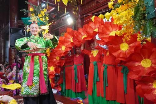 Bế mạc Liên hoan thực hành tín ngưỡng thờ mẫu tại đền Ông Hoàng Mười
