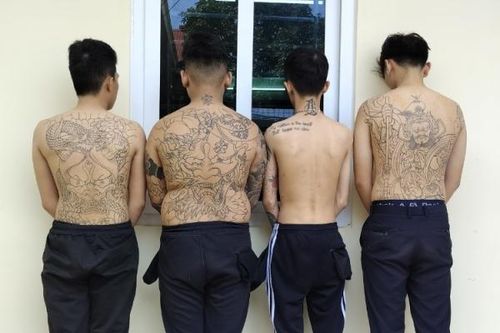 Băng nhóm xăm trổ từ TP Hồ Chí Minh đến Long An gây án