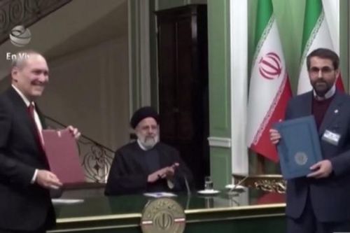 Iran-Cuba ký 7 thỏa thuận hợp tác, biên bản ghi nhớ