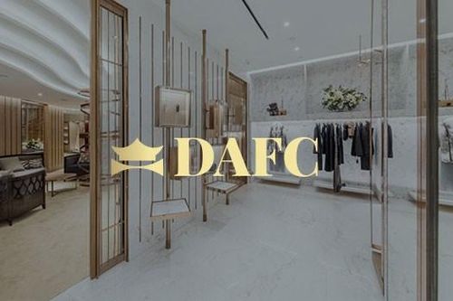 Công ty hàng hiệu DAFC của bà Lê Hồng Thủy Tiên lỗ 41 triệu đồng/ngày