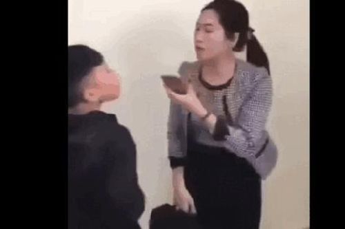 Vụ nhóm học sinh dồn nữ giáo viên vào góc lớp: Cô cũng từng nói tục khiến học sinh phản kháng?