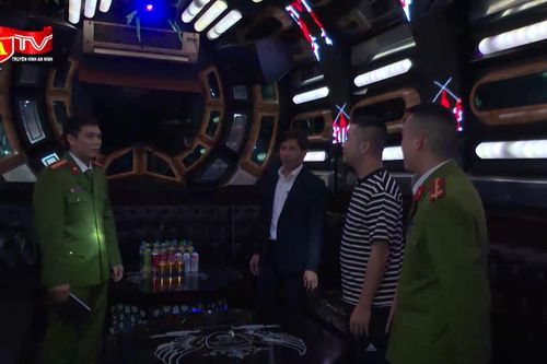 Lén lút hoạt động trong khi bị đình chỉ, cơ sở karaoke bị phạt 40 triệu đồng