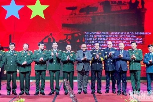 Tăng cường tình hữu nghị anh em Việt Nam-Cuba